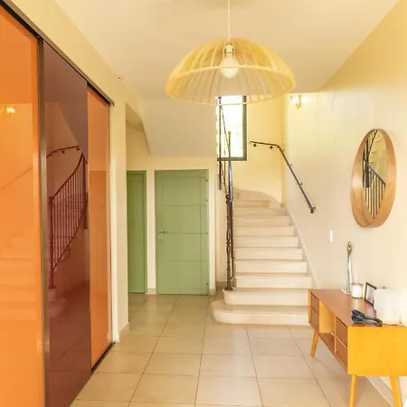 Grande Villa, Magnifique Vue & Piscine *
